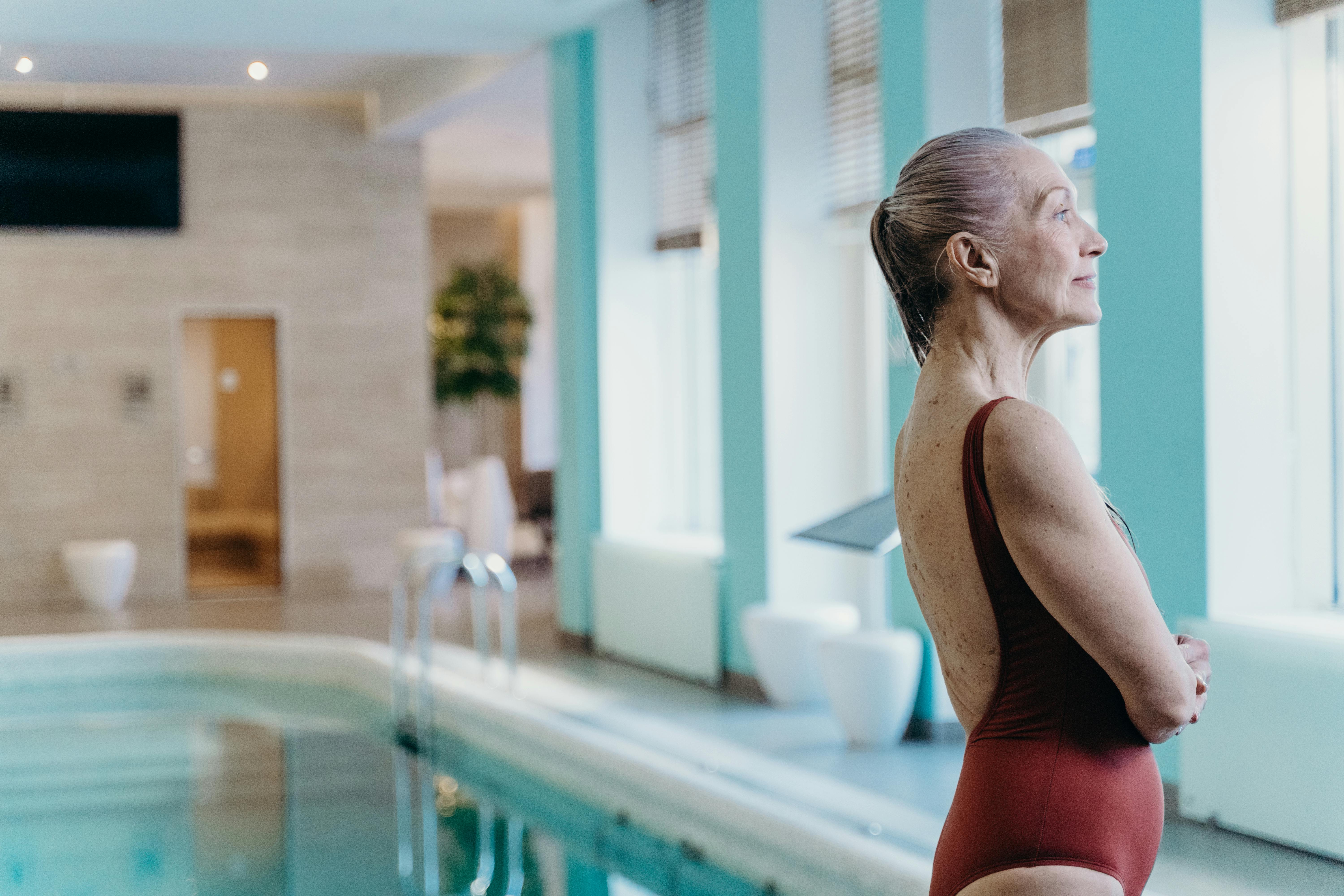 Older woman in her swimsuit | Source: Pexels