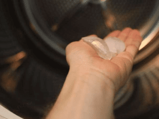 .The Benefits Of Putting Ice Cubes In Your Dryer