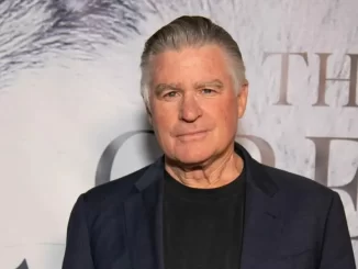 After Treat Williams’ untimely departure, Catherine Zeta-Jones and John Travolta lead heartfelt tributes to him