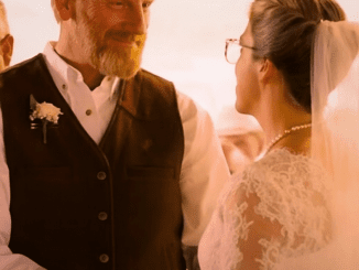 Country Singer Rory Feek, 59, Marries Again in a Stunning Cliffside Wedding 8 Years After Losing His First Wife