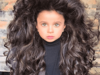 At 5 She Was Dubbed As The Girl With The “Most Beautiful Hair”, But Wait Till You See How She Looks Today