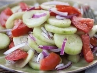 Exploring the Irresistible Cucumber Tomato Salad