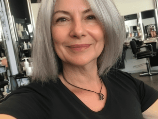 My Wife Went To The Salon But Chose To Keep Her Awful Gray Hair – Is Gray Hair A Worry About?