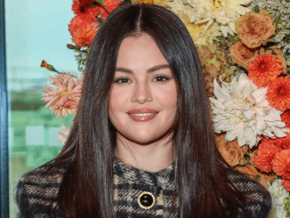 Selena Gomez’s fans defend her after she is called out for amount of money she gave homeless person